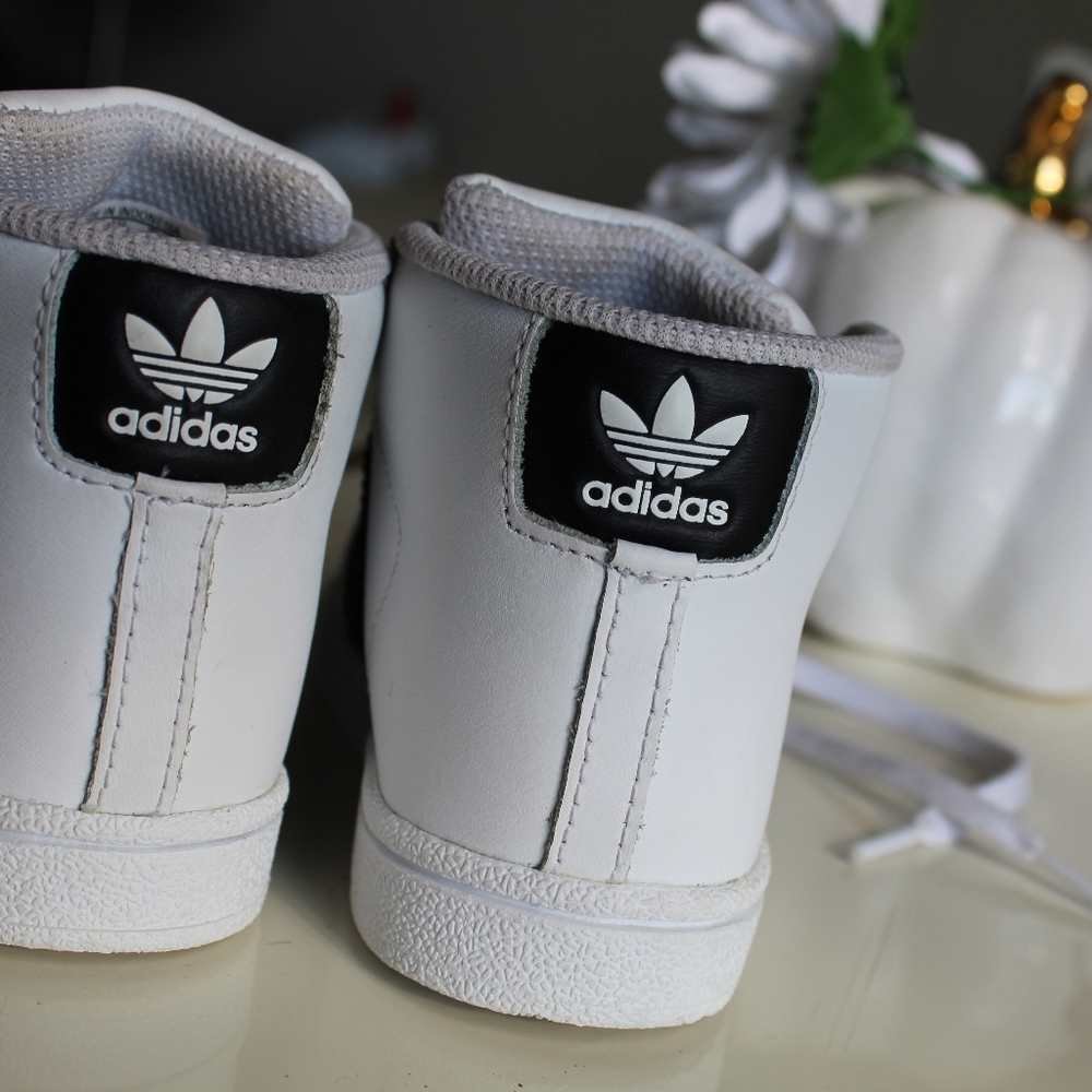 Adidas Pro Model